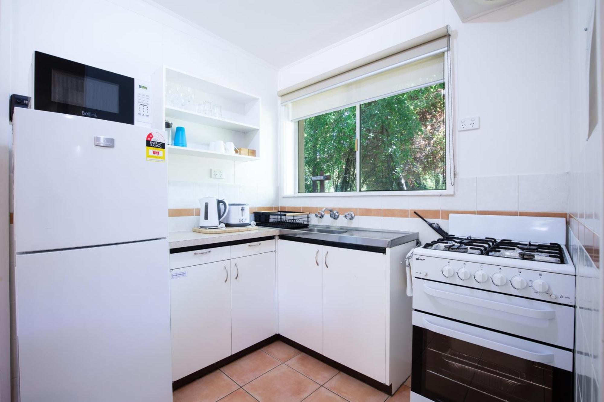 Adina Lodge Holiday Apartments Bright Room photo